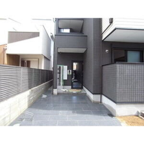 シティフラット塚口本町の物件外観写真