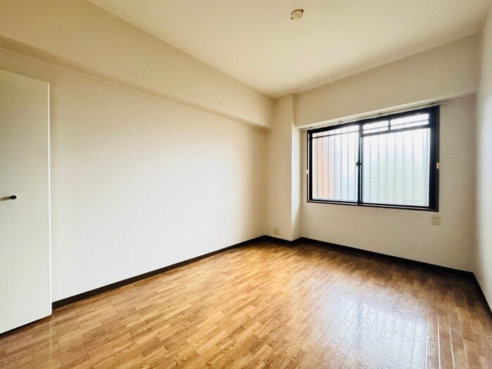 ジェンティ－ル甲東の物件内観写真