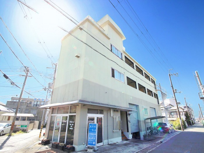 東華苑コ－ポの物件外観写真