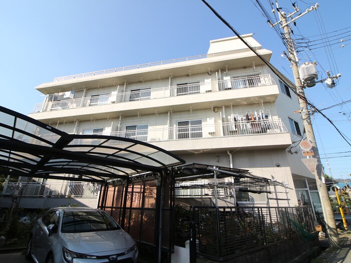 東華苑コ－ポの物件外観写真