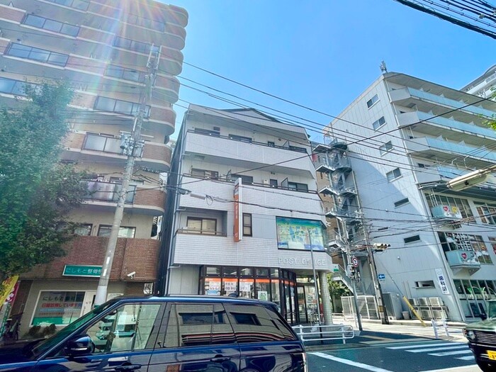 サンモールアミモの物件外観写真