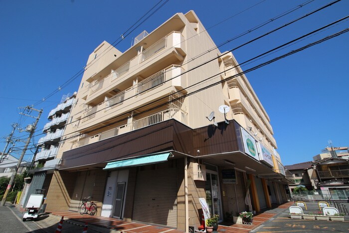 ナンノ第１２号館の物件外観写真