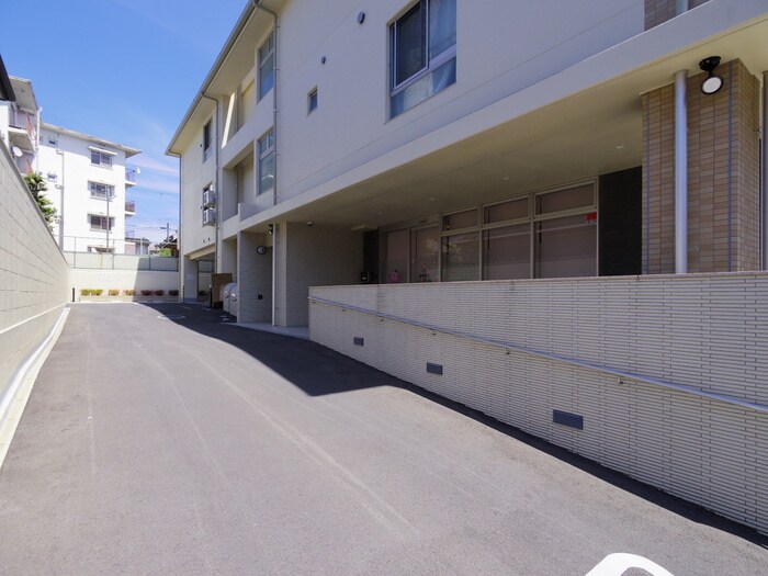 リビエール桃陵の物件外観写真