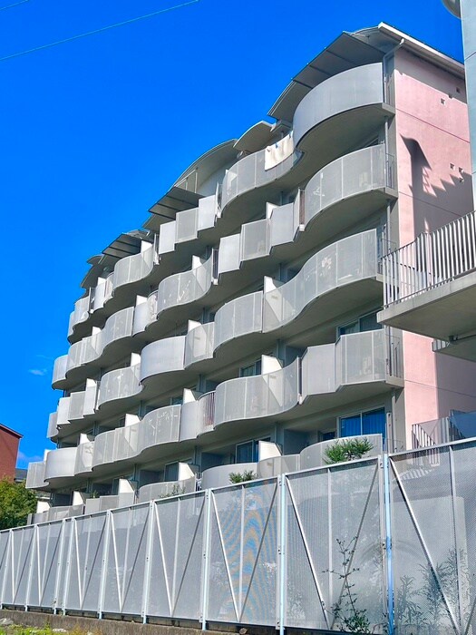 コナビレッジ（4・5・6号棟）の物件外観写真