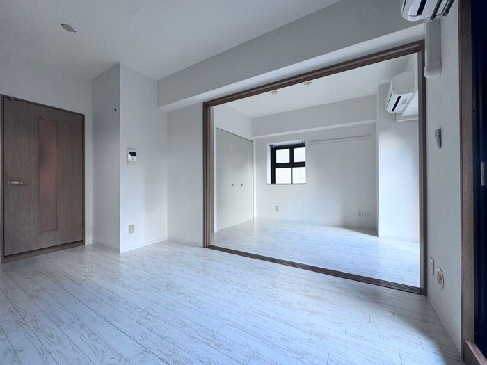 ＷＩＬＬ－２１　烏丸御池の物件内観写真