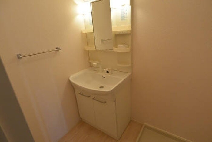 中利産業メゾネットの物件内観写真