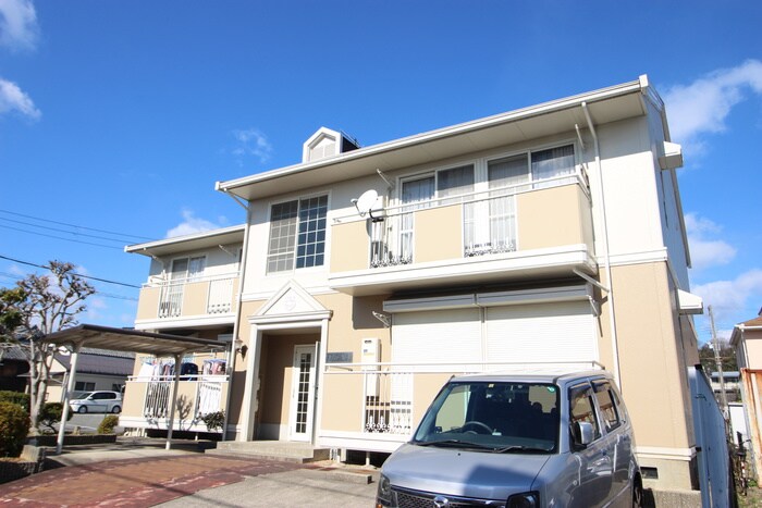 メゾン・ド・クレールの物件外観写真