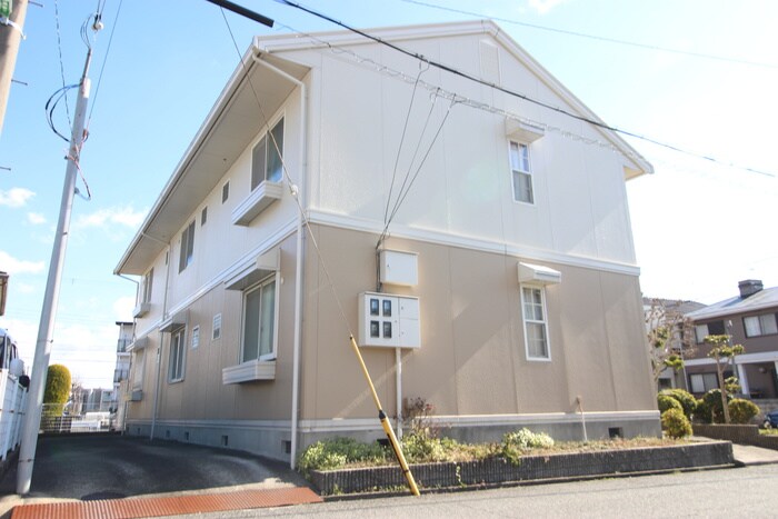 メゾン・ド・クレールの物件外観写真