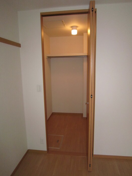 ロワ－ルの物件内観写真