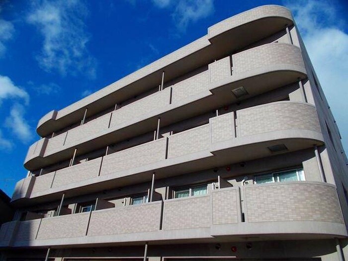 コンフォート本町の物件外観写真