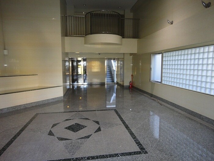 パ－クハイツアイリス１号館の物件外観写真