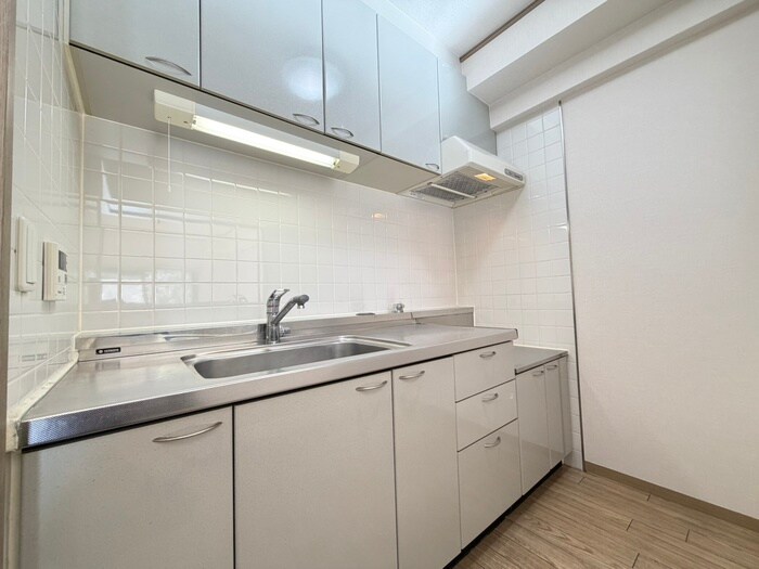 パ－クハイツアイリス１号館の物件内観写真