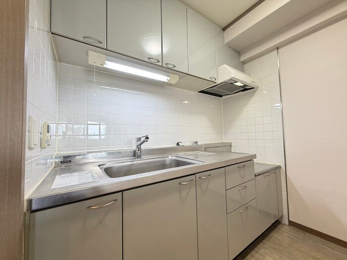 パ－クハイツアイリス１号館の物件内観写真