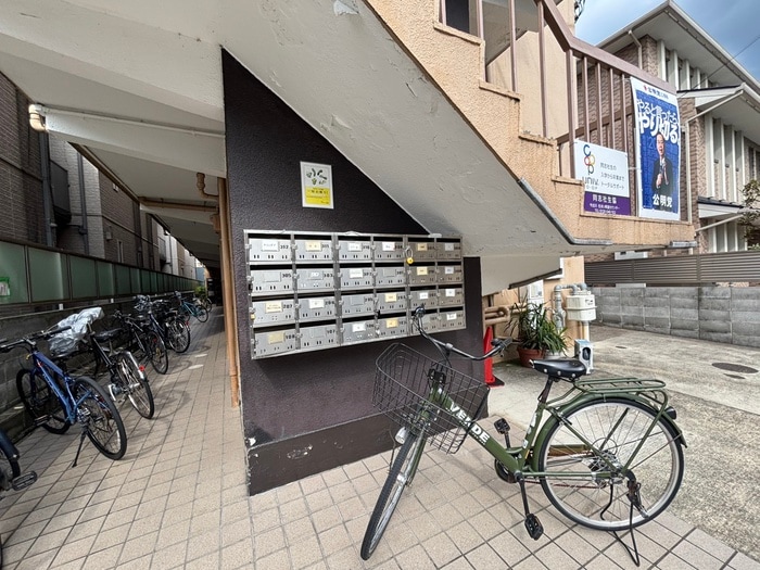 東楽ハイツの物件外観写真