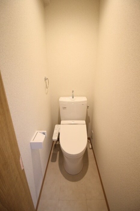 シャトレナカイ三条の物件内観写真