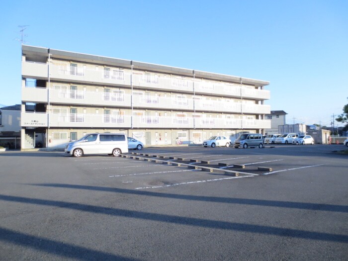 久御山ファ－ストマンションの物件外観写真