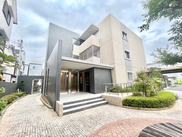 ゲートレジデンス鶴見緑地の物件外観写真