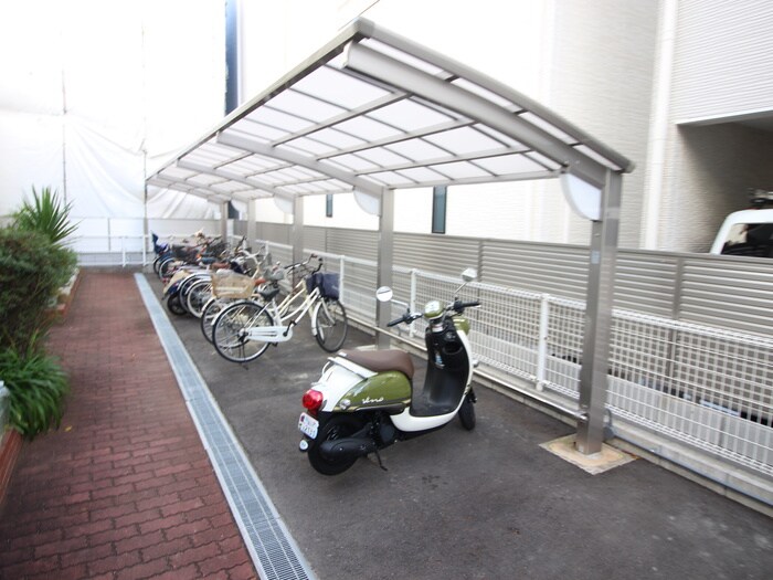 ル・レーヴ高川の物件外観写真