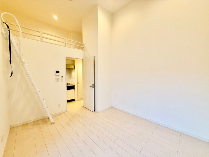 スカイヴィラ立花の物件内観写真