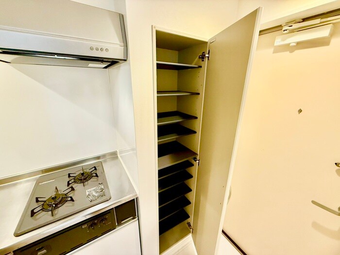 スカイヴィラ立花の物件内観写真