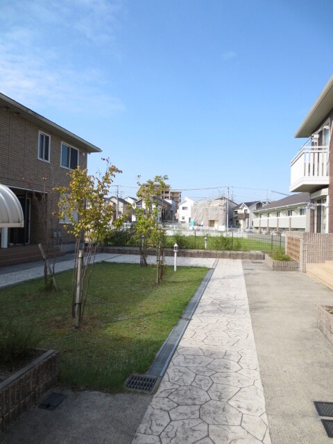 グランモアＡの物件外観写真