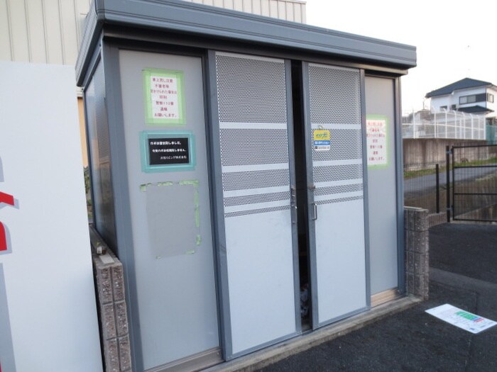 グランモアＡの物件外観写真