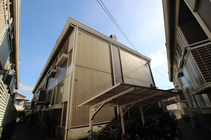 パークヒル枚方Ｄ棟の物件外観写真