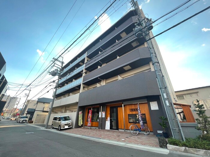 LSC川西の物件外観写真