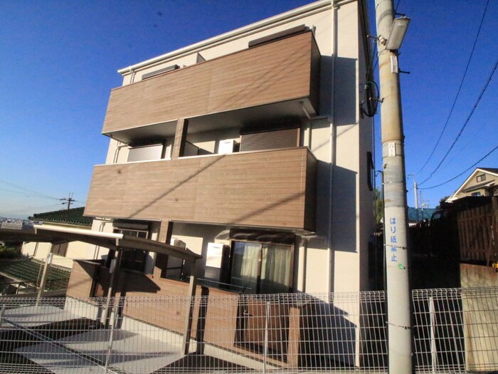 ALEGRIA瓢箪山上四条の物件外観写真