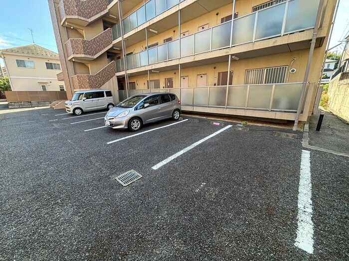 ベルヌ－ブ森神Ⅳの物件外観写真