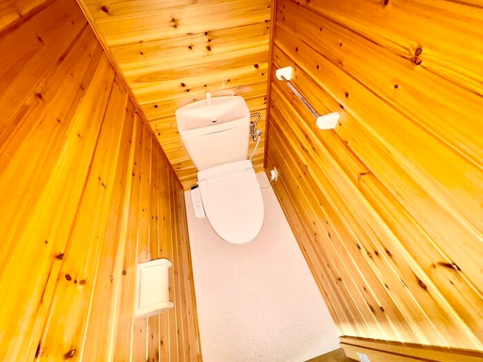 ベルヌ－ブ森神Ⅳの物件内観写真