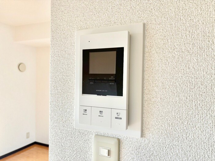 ベルヌ－ブ森神Ⅳの物件内観写真