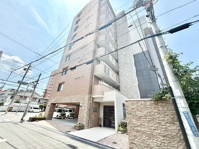 ロ－タリ－マンション香里西之町の物件外観写真