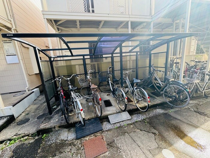 エスペーロ 甲東の物件外観写真