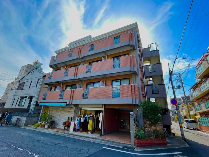 オズコ－ト神戸本山の物件外観写真