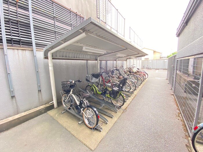 パレスコート・二条の物件外観写真