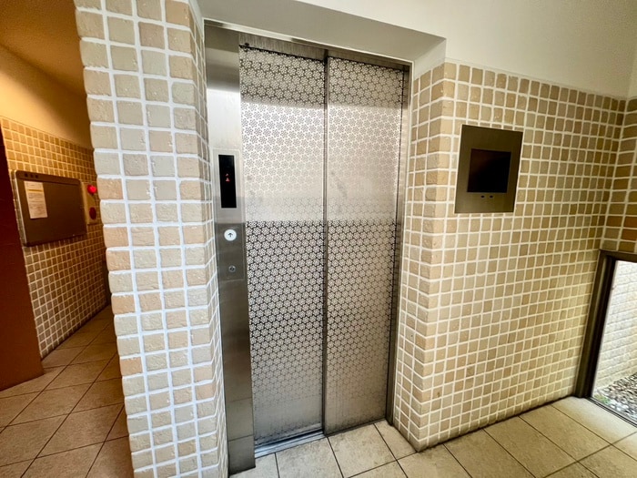 ティーズ・カサ北白川の物件外観写真