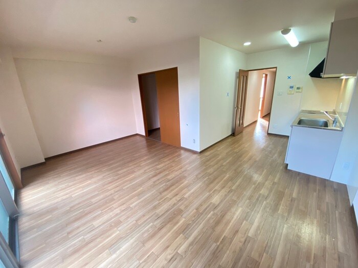 ＷＩＺ　ＰＬＡＩＳＩＲ　若王寺の物件内観写真