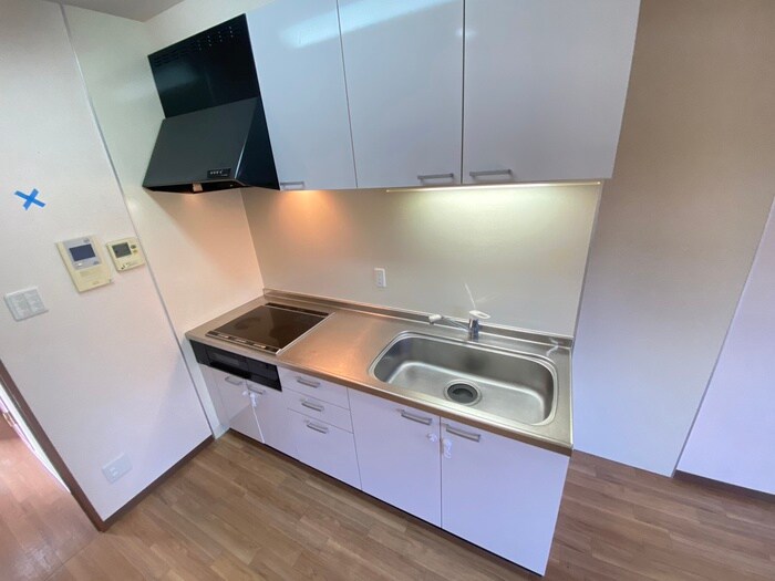 ＷＩＺ　ＰＬＡＩＳＩＲ　若王寺の物件内観写真