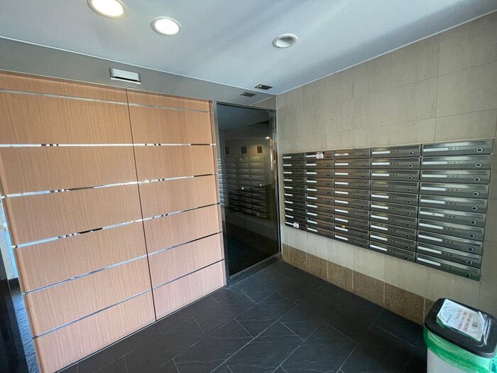 ＷＩＺ　ＰＬＡＩＳＩＲ　若王寺の物件外観写真