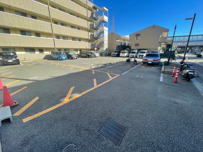 ＷＩＺ　ＰＬＡＩＳＩＲ　若王寺の物件外観写真