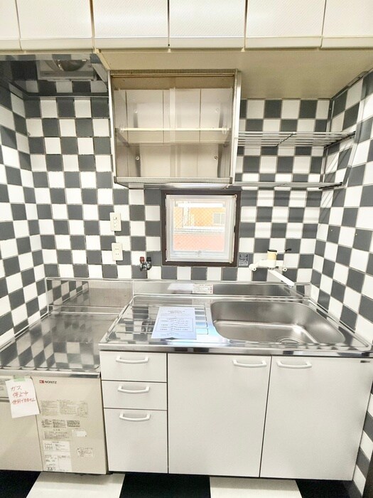 ｸﾘｽﾀﾙ ｱﾚｲの物件内観写真