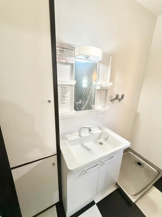 ｸﾘｽﾀﾙ ｱﾚｲの物件内観写真