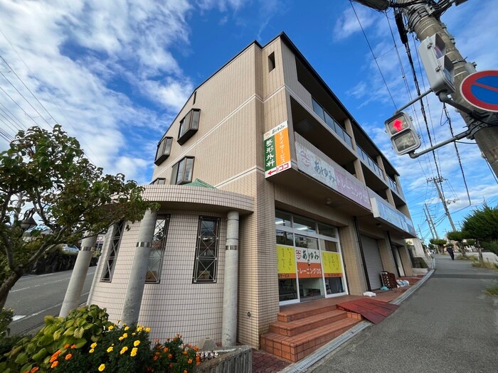 メゾンうねのの物件外観写真