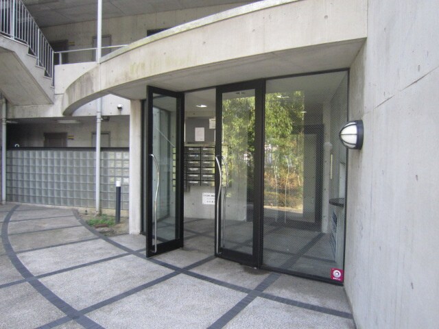 ELESPA 24の物件外観写真