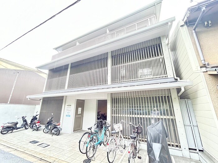 メゾン・メルシーの物件外観写真