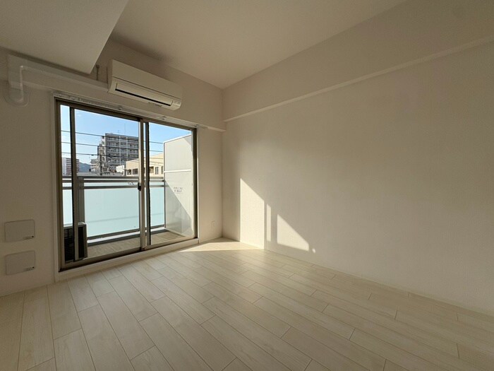 アドバンス神戸マーレの物件内観写真