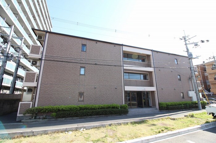 サピエンス豊中の物件外観写真