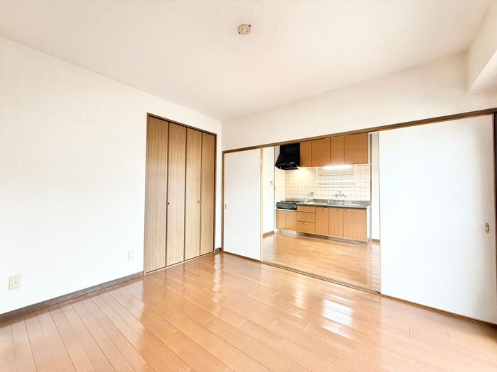 エスポワ－ル みちの物件内観写真