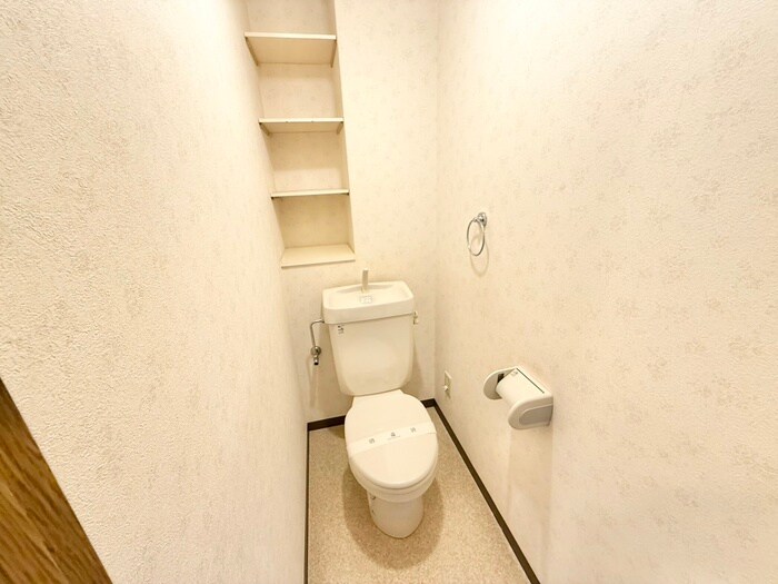 エスポワ－ル みちの物件内観写真